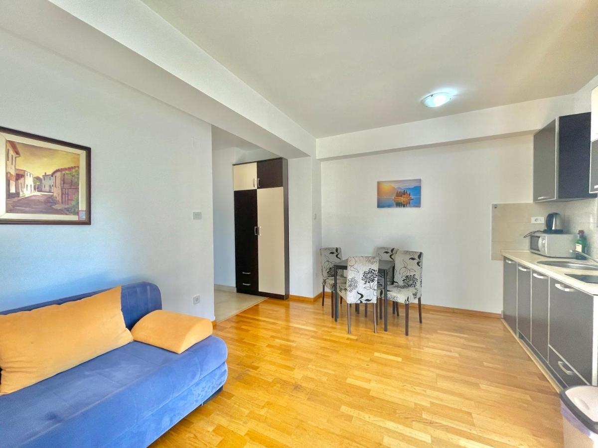 Comfort Apartments Aleksic ブドヴァ エクステリア 写真
