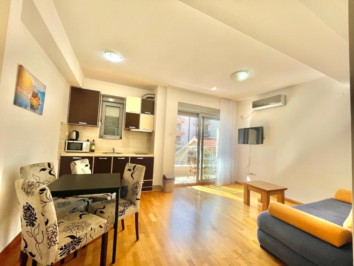 Comfort Apartments Aleksic ブドヴァ エクステリア 写真
