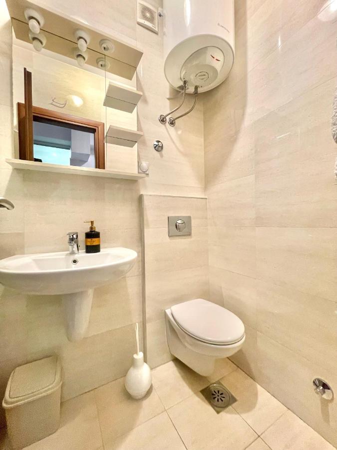 Comfort Apartments Aleksic ブドヴァ エクステリア 写真