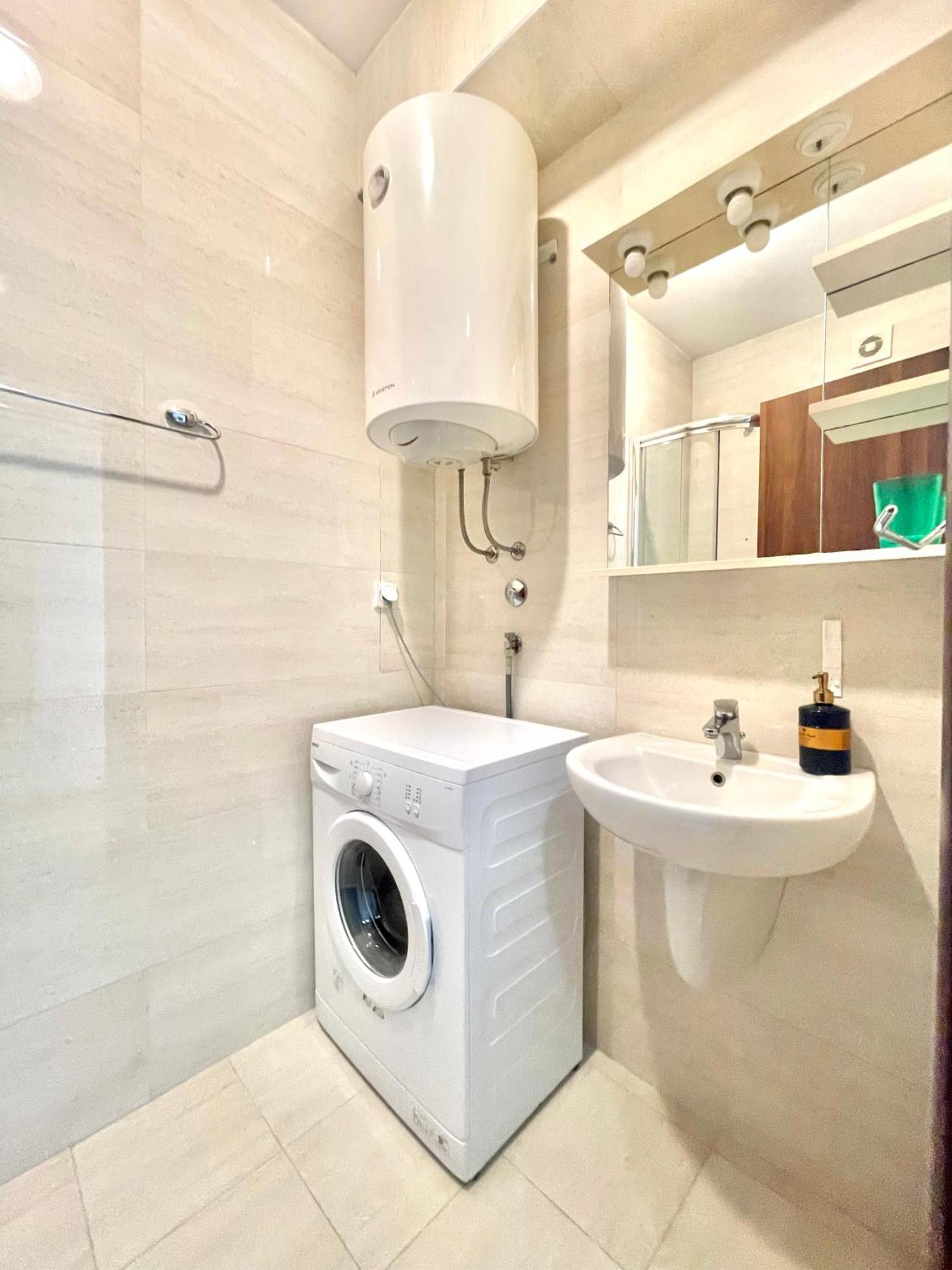 Comfort Apartments Aleksic ブドヴァ エクステリア 写真